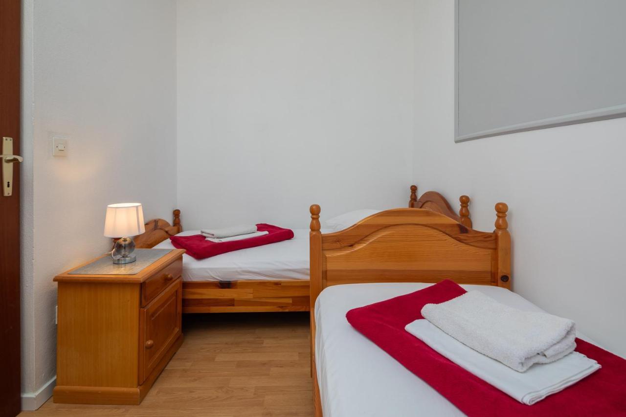 Beach Apartments Borovina Stanici Exterior foto