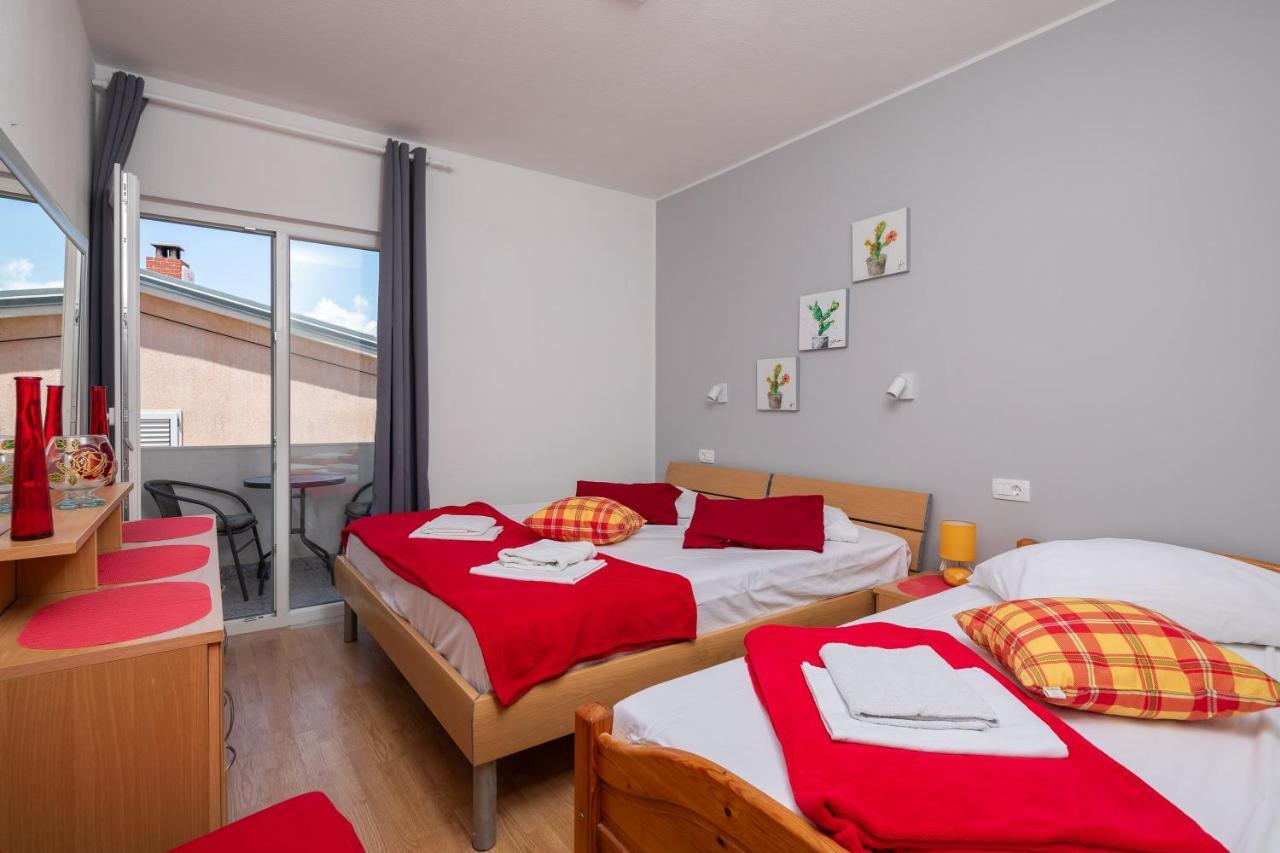 Beach Apartments Borovina Stanici Exterior foto