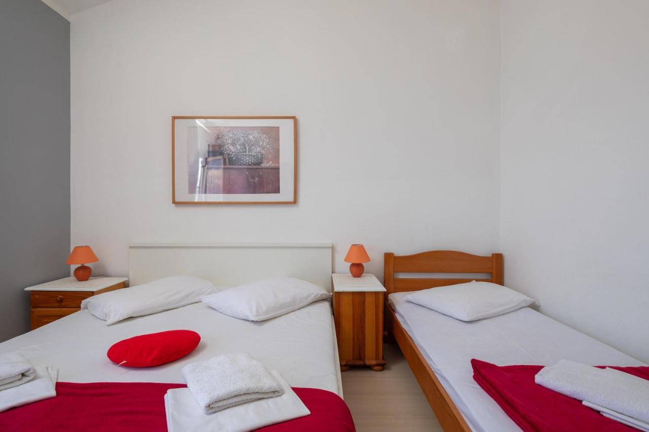 Beach Apartments Borovina Stanici Exterior foto
