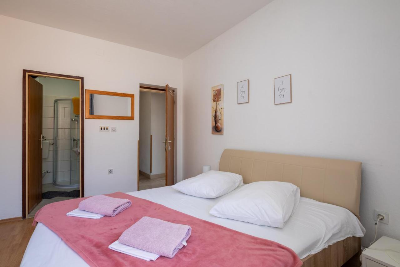 Beach Apartments Borovina Stanici Exterior foto