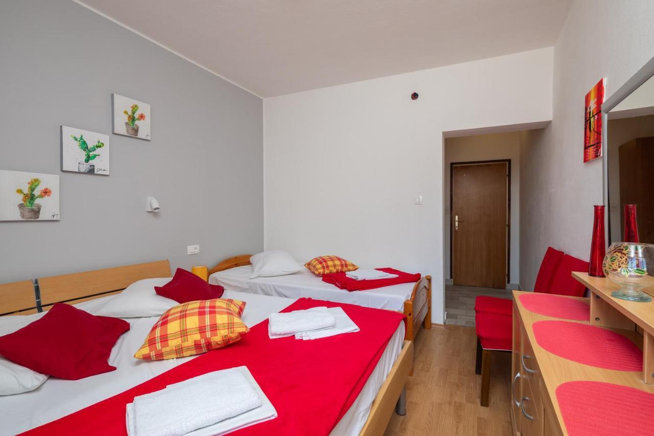 Beach Apartments Borovina Stanici Exterior foto