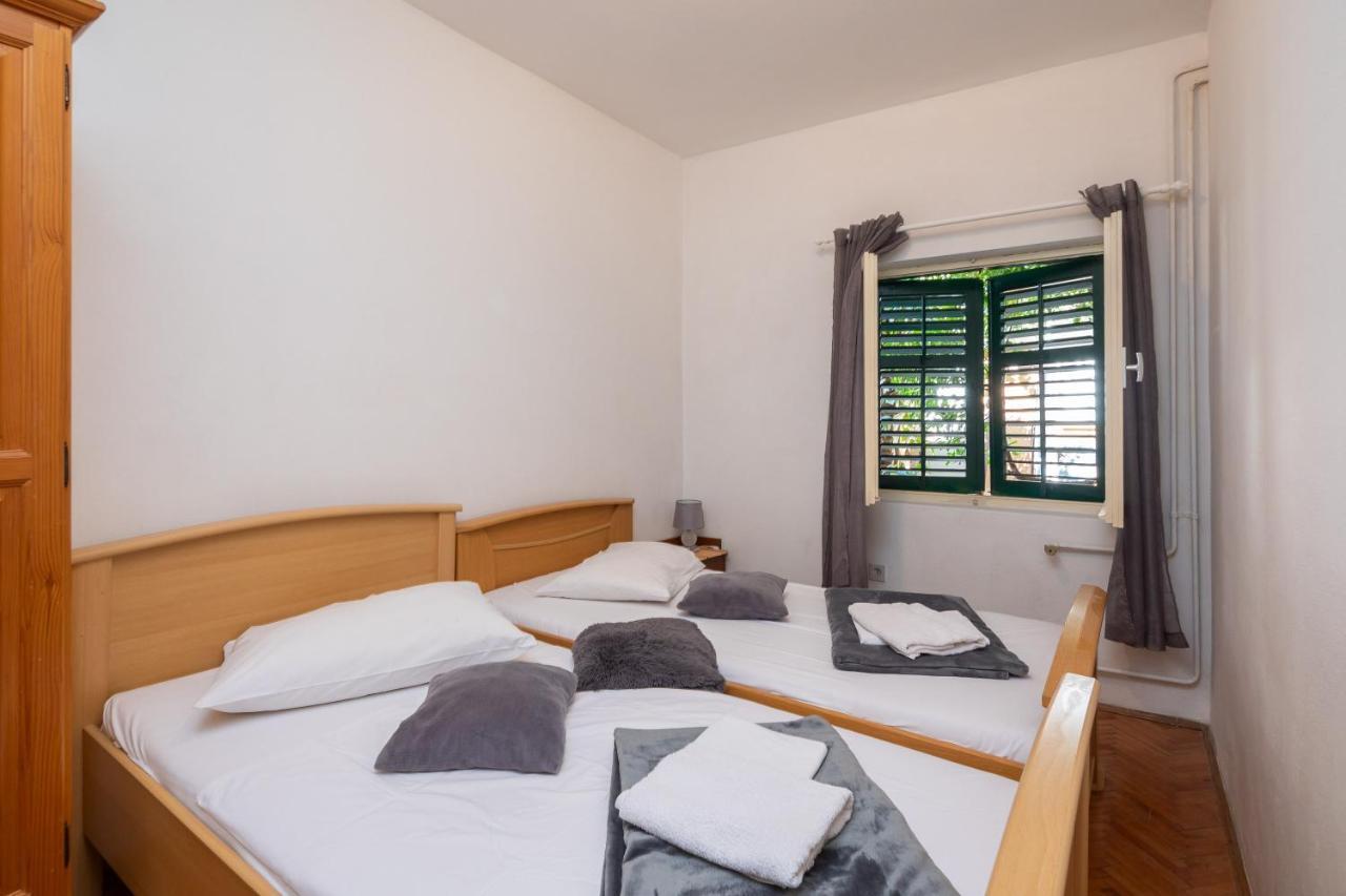 Beach Apartments Borovina Stanici Exterior foto